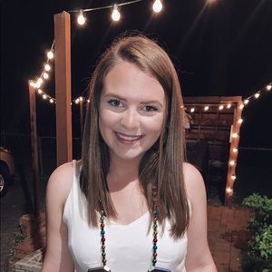 Meet your Posher, Baylee